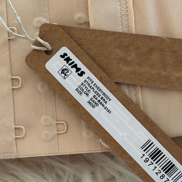 Skims Fits Everybody Strapless Bra Sand Size 36DD - Picture 7 of 7